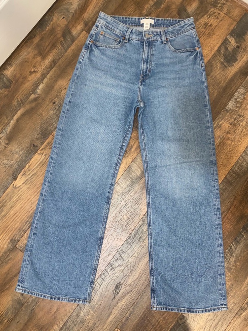 HM Classic Light Wash Straight Leg Jeans